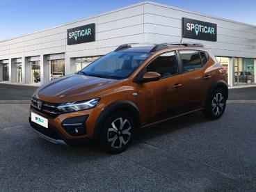 SPOTICAR Dacia Sandero Tce 90 Stepway Confort Occasion - Citadine Essence Orange - Bourg De Peage - 1203755983_1