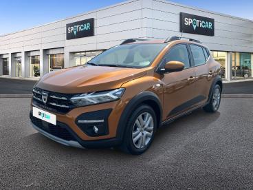 SPOTICAR Dacia Sandero 1.0 Tce 90ch Stepway Confort -22 Occasion - Citadine Essence Orange Atacama Métallisé - Reims - 1203961932_1