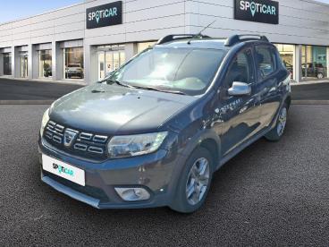 SPOTICAR Dacia Sandero Tce 90 Stepway Occasion - Citadine Essence Gris - Questembert - 1204045571_1