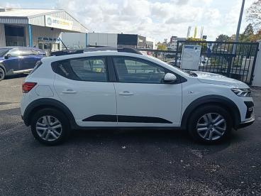 SPOTICAR Dacia Sandero Expression Tce 90 Cvt Occasion - Citadine Essence Blanc - Loches - 1204205635_4