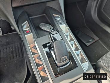 DS CERTIFIED Ds Ds 3 Crossback Puretech 130 Eat8 Bastille occasion certifiée - Citadine Essence Blanc - Venissieux - 3982891_4