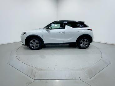 DS CERTIFIED Ds Ds 3 Crossback Puretech 130 Eat8 Bastille occasion certifiée - Citadine Essence Blanc - Ecully - 4053044_2