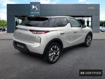 DS CERTIFIED Ds Ds 3 Crossback E-tense Grand Chic 4cv occasion certifiée - Citadine Electrique Cristal Pearl (métallisée) - Libourne - 3595376_2