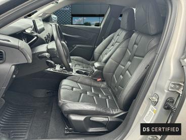 DS CERTIFIED Ds Ds 3 Crossback E-tense Grand Chic 4cv occasion certifiée - Citadine Electrique Cristal Pearl (métallisée) - Libourne - 3595376_5