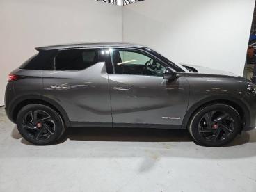 DS CERTIFIED Ds Ds 3 Crossback Puretech 100ch Performance Line occasion certifiée - Citadine Essence Gris Platinium (m) - Illzach - 3611262_4