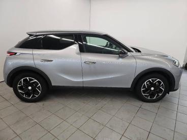 DS CERTIFIED Ds Ds 3 Crossback E-tense So Chic 4cv occasion certifiée - Citadine Electrique Gris Artense (métallisée) - Illzach - 3649155_4