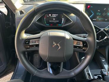 DS CERTIFIED Ds Ds 3 Crossback E-tense Ines De La Fressange Paris occasion certifiée - Citadine Electrique Bleu Encre (m) - Toit Noir Perla Nera - Hoenheim - 3681435_5