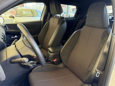 DS CERTIFIED Ds Ds 3 Crossback 50kwh E-tense Performance Line Auto occasion certifiée - Citadine Electrique Blanc - Montrond Les Bains - 3704321_5