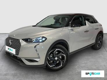 DS CERTIFIED Ds Ds 3 Crossback E-tense Grand Chic 4cv occasion certifiée - Citadine Electrique Cristal Pearl (m) - Toit Diamond Red - Pontoise - 3706182_1