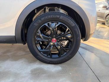 SPOTICAR Ds Ds 3 Crossback E-tense Performance Line + Occasion - Citadine Electrique Cristal Pearl (metal - Aix En Provence - 303757357_4