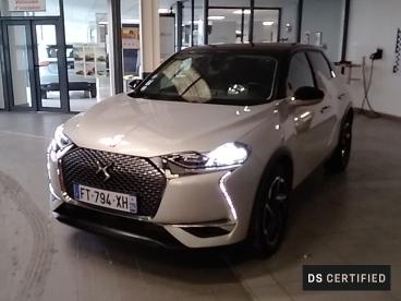 DS CERTIFIED Ds Ds 3 Crossback 3 Crossback Puretech 130 Eat8 Grand Chic occasion certifiée - Citadine Essence Gris Clair - Pont Audemer - 4041222_1