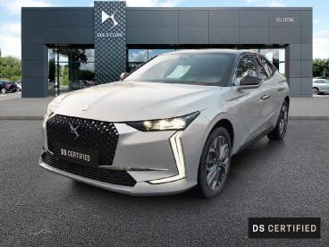 DS CERTIFIED Ds Ds 4 Hybride E-tense 225 Eat8 Trocadero occasion certifiée - Berline Hybride Rechargeable Cristal Pearl (nacrée) - Cerise - 3249797_1