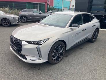 DS CERTIFIED Ds Ds 4 Hybride E-tense 225 Eat8 Rivoli occasion certifiée - Berline Hybride Rechargeable Cristal Pearl - Olivet - 3257150_1