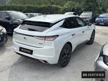 SPOTICAR Ds Ds 4 Puretech 130 Eat8 Performance Line+ Occasion - Berline Essence Blanc - Marignane - 303533649_3