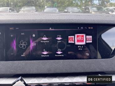 SPOTICAR Ds Ds 4 Puretech 130 Eat8 Performance Line+ Occasion - Berline Essence Blanc - Marignane - 303533649_4