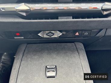 SPOTICAR Ds Ds 4 Puretech 130 Eat8 Performance Line+ Occasion - Berline Essence Blanc - Marignane - 303533649_5