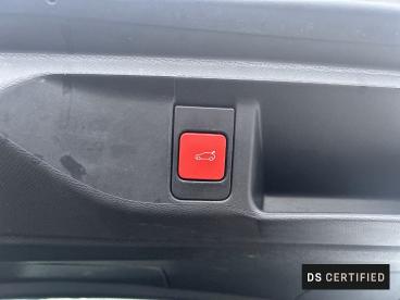 DS CERTIFIED Ds Ds 4 Puretech 130 Eat8 Cross Trocadero occasion certifiée - Berline Essence Gris - Lomme - 3623662_5