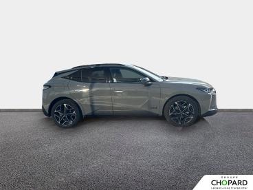 DS CERTIFIED Ds Ds 4 Bluehdi 130 Eat8 Cross Opera occasion certifiée - Berline Diesel Vert Izmir Met.vernis B - Dole - 3632457_4