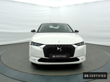 SPOTICAR Ds Ds 4 E-tense 225ch Trocadero Occasion - Berline Hybride Rechargeable Blanc Nacré (n) - Bourg En Bresse - 303654019_2