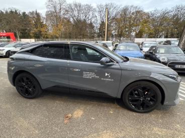 DS CERTIFIED Ds Ds 4 E-tense 213ch Pallas Ligne Business occasion certifiée - Berline Electrique Gris - Vert Saint Denis - 3665846_4