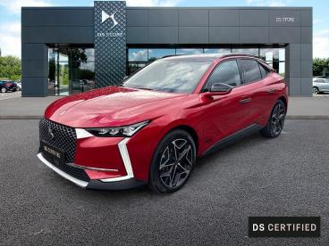 DS CERTIFIED Ds Ds 4 E-tense 225ch Cross Rivoli occasion certifiée - Berline Hybride Rechargeable Rouge Velvet (n) - Trelissac - 3695355_1
