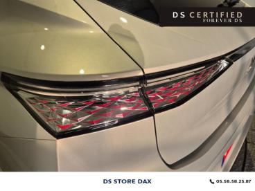 DS CERTIFIED Ds Ds 4 Hybride 136ch Etoile Automatique occasion certifiée - Berline Hybride Cristal Pearl (n) - Mees - 3698413_4