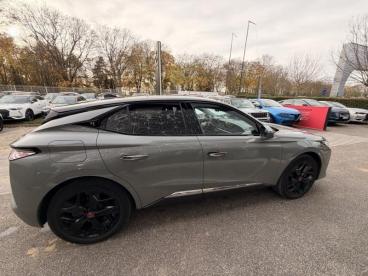 DS CERTIFIED Ds Ds 4 E-tense 225ch Performance Line + occasion certifiée - Berline Hybride Rechargeable Gris Laqué (m) - Vert Saint Denis - 3727463_5