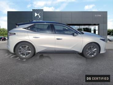 DS CERTIFIED Ds Ds 4 Hybride E-tense 225 Eat8 Bastille+ occasion certifiée - Berline Hybride Rechargeable Cristal Pearl (nacrée) - Cerise - 3756245_4