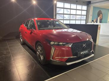 DS CERTIFIED Ds Ds 4 E-tense 225ch Trocadero occasion certifiée - Berline Hybride Rechargeable Rouge - Chelles - 3830756_3
