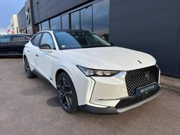 DS CERTIFIED Ds Ds 4 Bluehdi 130ch Cross Rivoli Automatique occasion certifiée - Berline Diesel Blanc Nacré (n) - Blois - 3846051_1