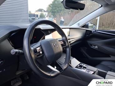 DS CERTIFIED Ds Ds 4 Hybride E-tense 225 Eat8 Rivoli occasion certifiée - Berline Hybride Rechargeable Cristal Pearl (nacrée) - Beaune - 3860564_2