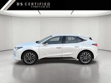 DS CERTIFIED Ds Ds 4 E-tense 225ch Bastille occasion certifiée - Berline Hybride Rechargeable Blanc Nacré (n) - Lesmenils - 3865336_2