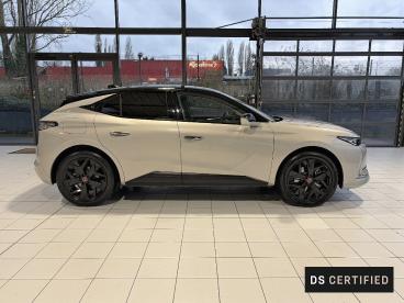 DS CERTIFIED Ds Ds 4 Hybride E-tense 225 Eat8 Performance Line+ occasion certifiée - Berline Hybride Rechargeable Gris - Amiens - 3870073_4