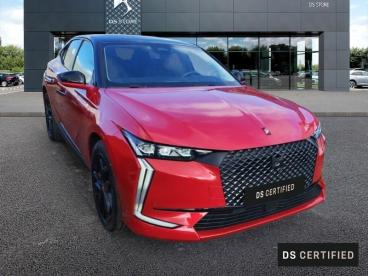 DS CERTIFIED Ds Ds 4 E-tense 225ch Performance Line + occasion certifiée - Berline Hybride Rechargeable Rouge Velvet (n) - Nimes - 3877427_3