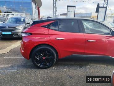 DS CERTIFIED Ds Ds 4 E-tense 225ch Performance Line + occasion certifiée - Berline Hybride Rechargeable Rouge Velvet (n) - Nimes - 3877427_4