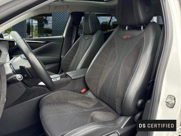 DS CERTIFIED Ds Ds 4 Puretech 130ch Performance Line + Automatique occasion certifiée - Berline Essence Kwe Blanc Nacre - Libourne - 3891378_5