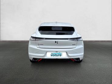 DS CERTIFIED Ds Ds 4 Hybride E-tense 225 Eat8 Performance Line+ occasion certifiée - Berline Hybride Rechargeable Noir - Cholet - 3899642_5