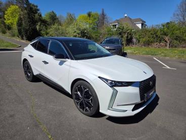 DS CERTIFIED Ds Ds 4 Bluehdi 130ch Rivoli Automatique occasion certifiée - Berline Diesel Blanc Nacré (n) - Clermont Ferrand - 3938873_3