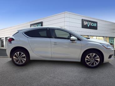 SPOTICAR Ds Ds 4 1.6 Vti 120ch So Chic Occasion - Berline Essence Blanc Nacré - Bagnols Sur Ceze - 1203972882_4