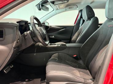 DS CERTIFIED Ds Ds 4 Bluehdi 130 Eat8 Performance Line occasion certifiée - Berline Diesel Rouge Fonce - Thionville - 4041219_5