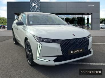 SPOTICAR Ds Ds 4 Puretech 130ch Performance Line + Automatique Occasion - Berline Essence Blanc Nacré (n) - Reims - 1204065462_3