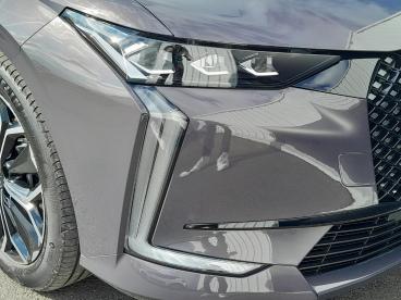 DS CERTIFIED Ds Ds 4 Hybride 136 E-dcs6 Etoile Alcantara occasion certifiée - Berline Hybride Gris Foncé - Montrond Les Bains - 4076213_4