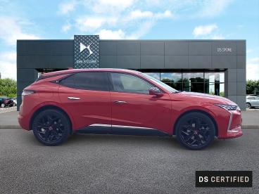 DS CERTIFIED Ds Ds 4 Bluehdi 130 Eat8 Performance Line+ occasion certifiée - Berline Diesel Rouge - Bourgoin Jallieu - 4097137_4