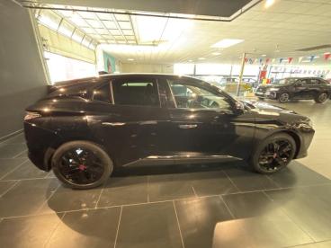 DS CERTIFIED Ds Ds 4 Puretech 130ch Performance Line Automatique occasion certifiée - Berline Essence Noir Perla Nera (n) - Chelles - 4100432_5