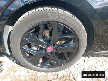 SPOTICAR Ds Ds 4 Hybride E-tense 225 Eat8 Performance Line+ Occasion - Berline Hybride Rechargeable Noir - Tours - 304190768_4