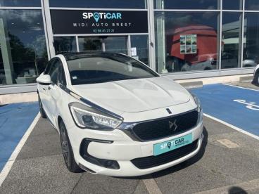 SPOTICAR Ds Ds 5 Thp 210 Sport Chic Occasion - Berline Essence Blanc Nacré - Brest - 1203571579_1