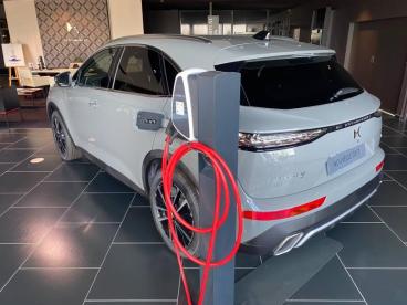 DS CERTIFIED Ds Ds 7 Crossback E-tense 4x4 300ch Rivoli occasion certifiée - Suv Hybride Rechargeable Gris Laqué (m) - Blois - 3633509_5