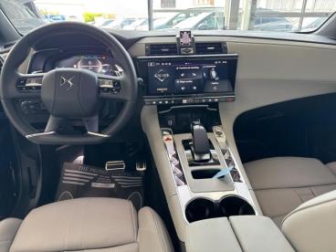 DS CERTIFIED Ds Ds 7 Crossback 1.6 Plug-in Hybrid 4x4 360ch Performance occasion certifiée - Suv Hybride Rechargeable Noire Perla Nera (n) - Le Havre - 3785287_5