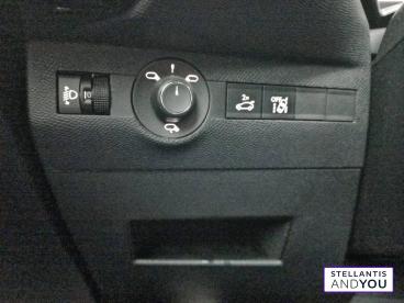 DS CERTIFIED Ds Ds 7 Crossback Crossback Bluehdi 180 Eat8 Performance Line occasion certifiée - Suv Diesel Blanc - Tours - 3876506_4