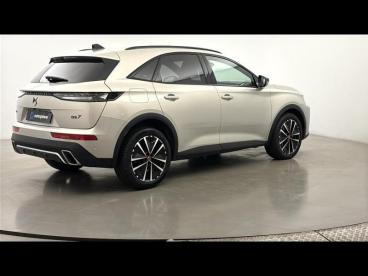 SPOTICAR Ds Ds 7 Crossback E-tense 225ch Performance Line + Occasion - Suv-4x4 Hybride Rechargeable Cristal Pearl (n) - Poitiers - 1203948626_5